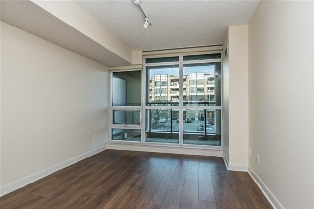 Preview image for 525 Wilson Ave #213, Toronto