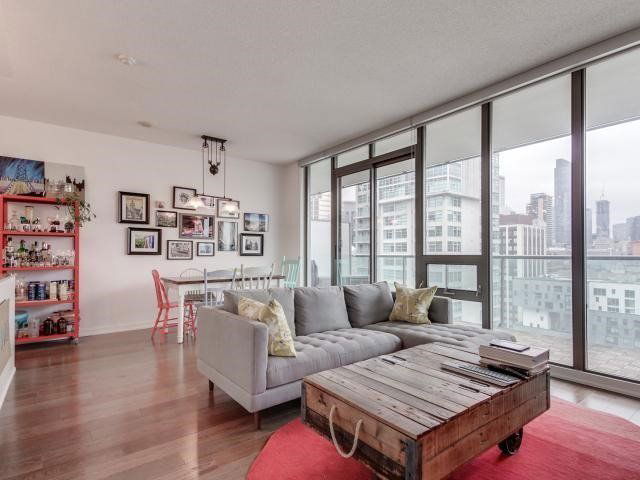Preview image for 33 Lombard St #1506, Toronto