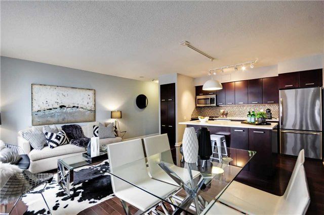 Preview image for 33 Sheppard Ave #606, Toronto