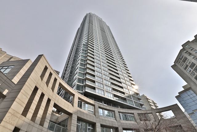 Preview image for 2191 Yonge St #3911, Toronto