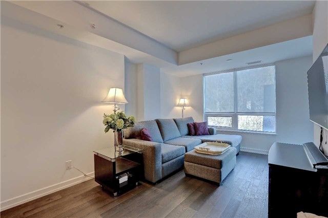 Preview image for 377 Madison Ave #410, Toronto