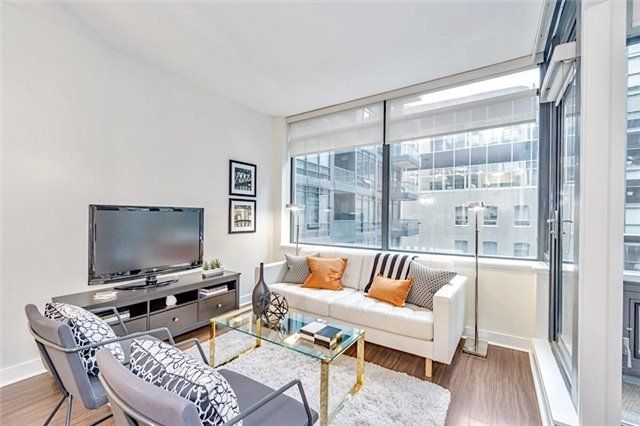 Preview image for 438 King St W #519, Toronto