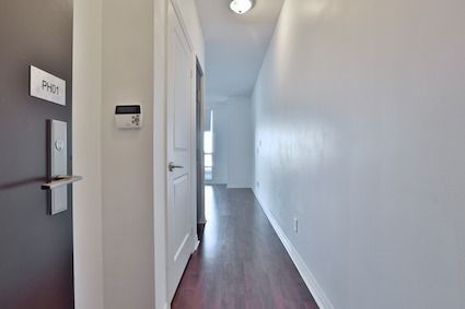 Preview image for 30 Herons Hill Way #Ph01, Toronto