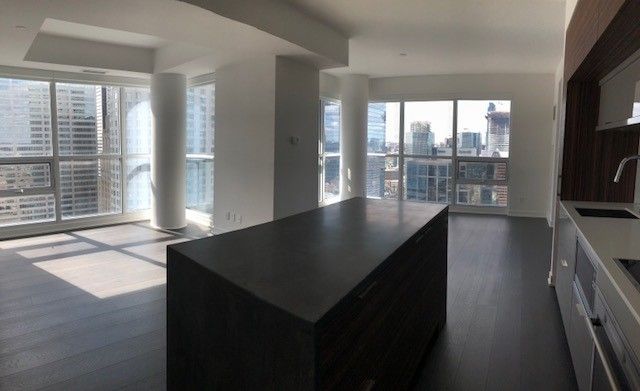 Preview image for 88 Scott St #4302, Toronto