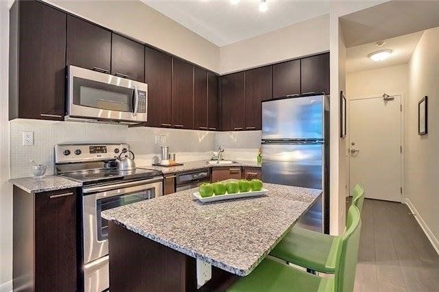 Preview image for 15 Bruyeres Mews #1401, Toronto