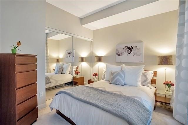 Preview image for 15 Bruyeres Mews #1401, Toronto