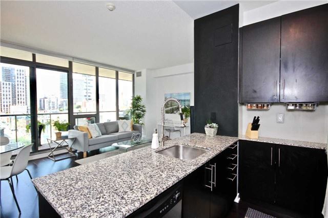 Preview image for 33 Lombard St #906, Toronto