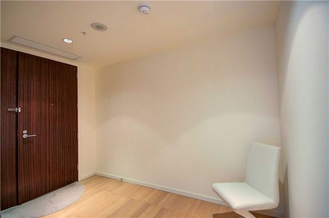 Preview image for 180 University Ave #3104, Toronto