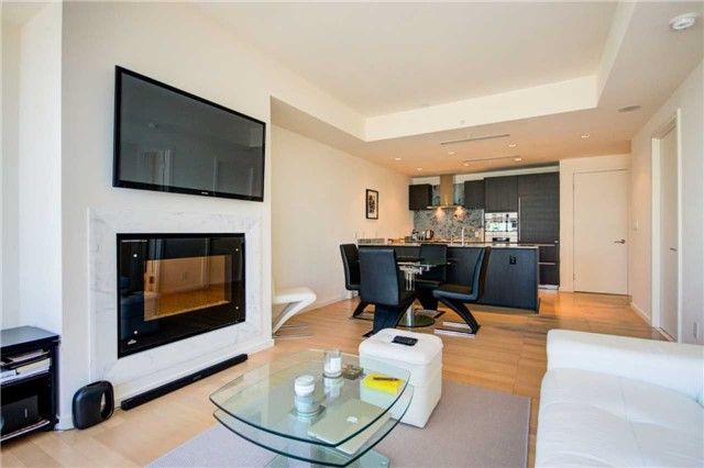 Preview image for 180 University Ave #3104, Toronto