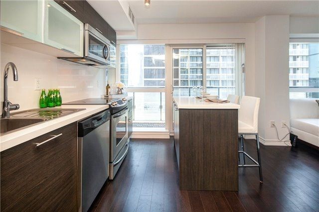 Preview image for 386 Yonge St #1112, Toronto