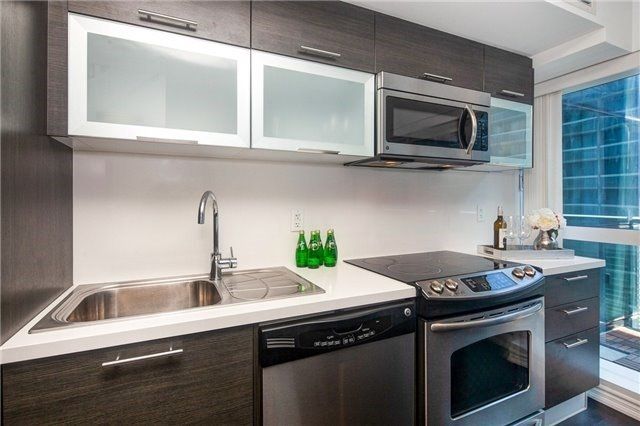 Preview image for 386 Yonge St #1112, Toronto