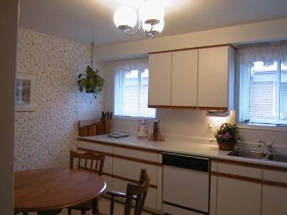 Preview image for 140 Holmes Ave, Toronto