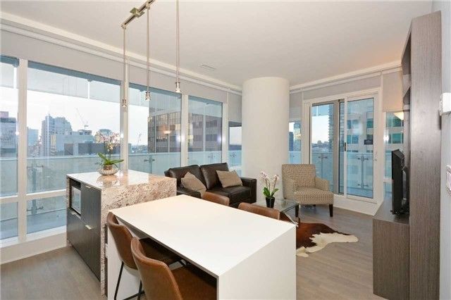 Preview image for 1 Bloor St E #1610, Toronto