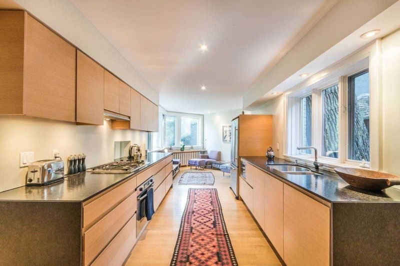 Preview image for 10 Wychwood Park, Toronto