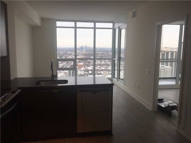 Preview image for 30 Roehampton Ave #2606, Toronto