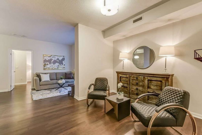 Preview image for 628 Fleet St #711, Toronto