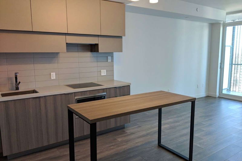 Preview image for 8 Eglinton Ave E #2207, Toronto