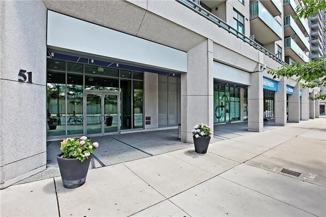 Preview image for 51 Lower Simcoe St #527, Toronto