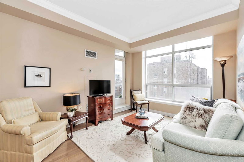 Preview image for 2 Edith Dr #406, Toronto