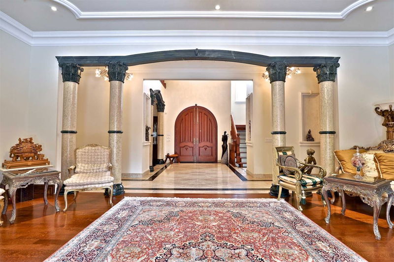 Preview image for 9 Post Rd, Toronto