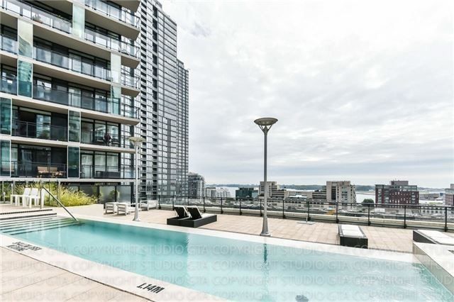Preview image for 25 Capreol Crt #1101, Toronto