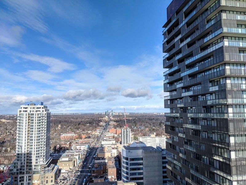 Preview image for 8 Eglinton Ave E #2207, Toronto