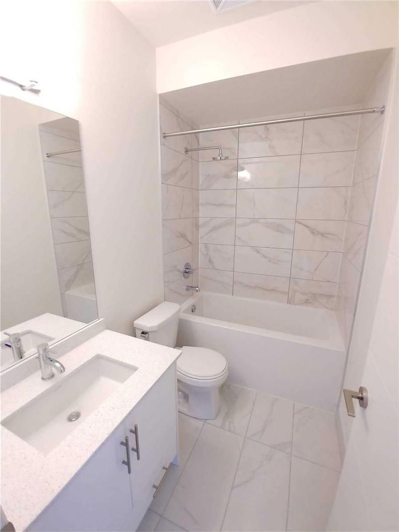 Preview image for 460 Adelaide St E #Ph208, Toronto