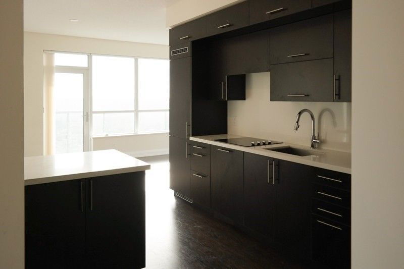 Preview image for 2 Anndale Dr #1510, Toronto