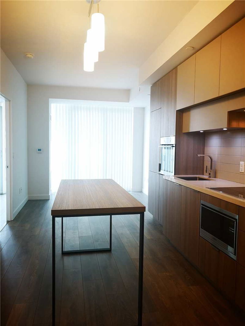 Preview image for 8 Eglinton Ave E #2112, Toronto