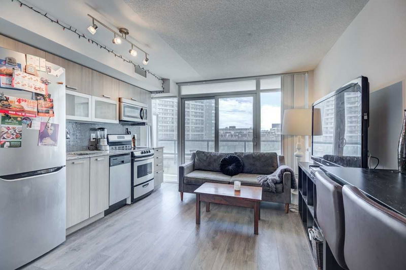 Preview image for 36 Lisgar St #522W, Toronto