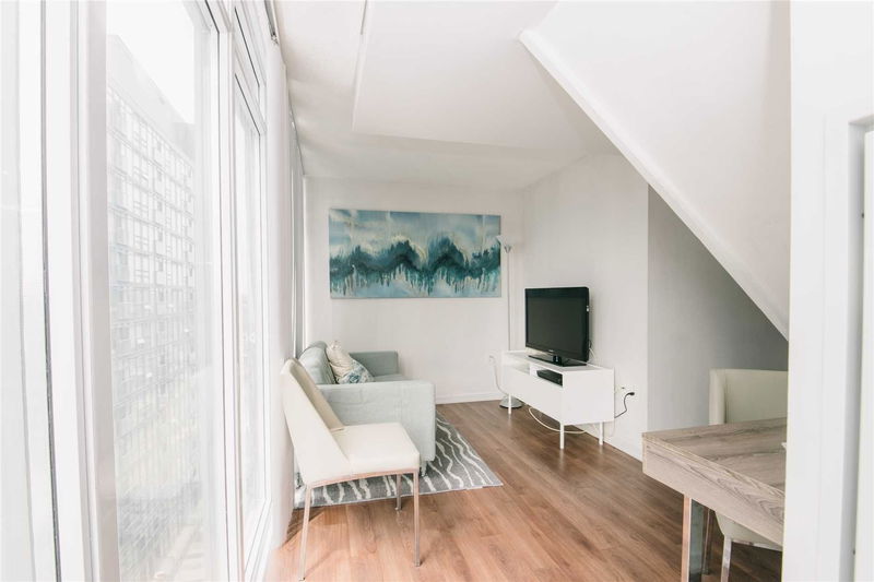 Preview image for 36 Lisgar St #1708E, Toronto