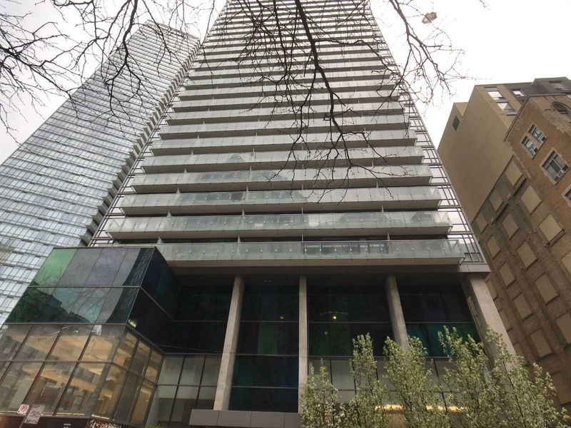 Preview image for 38 Grenville St #1303, Toronto