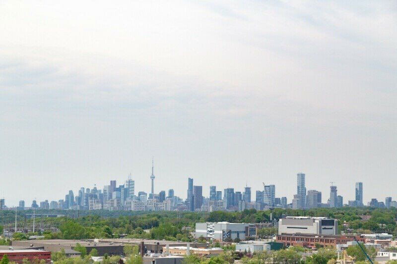 Preview image for 160 Vanderhoof Ave #1710, Toronto