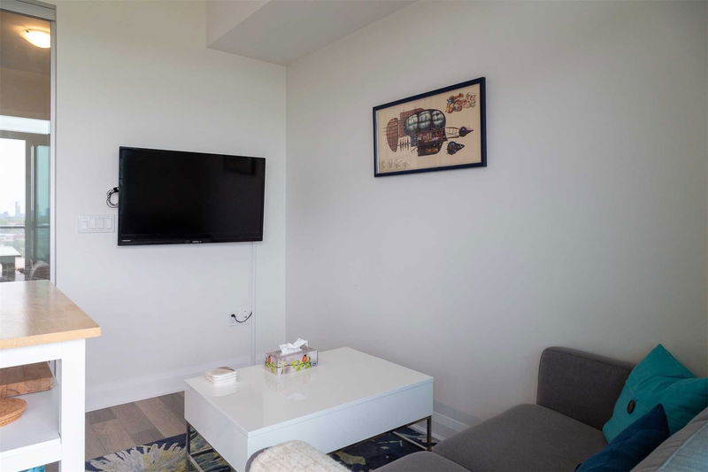 Preview image for 160 Vanderhoof Ave #1710, Toronto