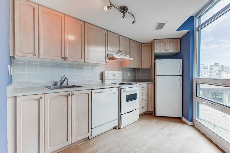 Preview image for 231 Fort York Blvd #921, Toronto