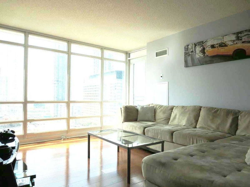 Preview image for 397 Front St W #1611, Toronto