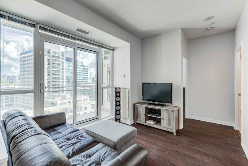 Preview image for 628 Fleet St #916, Toronto