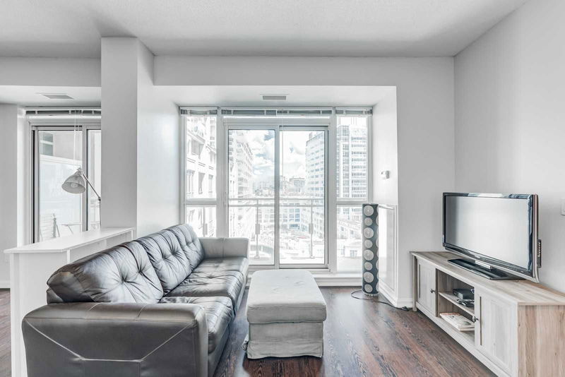 Preview image for 628 Fleet St #916, Toronto