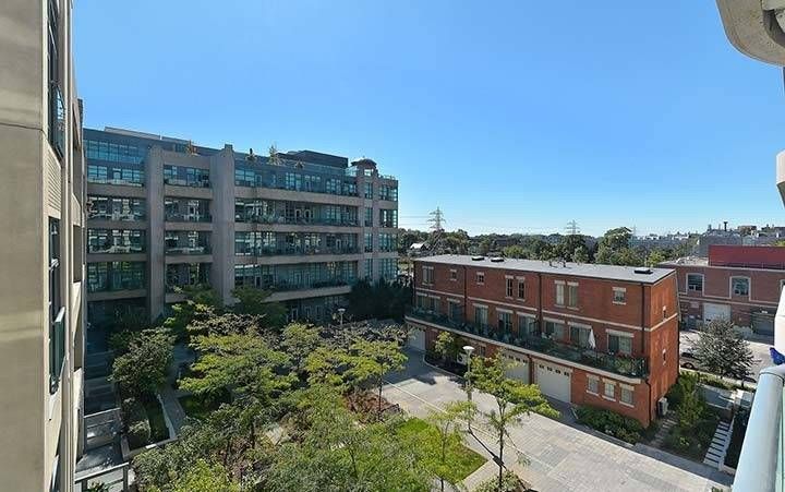 Preview image for 377 Madison Ave #401, Toronto