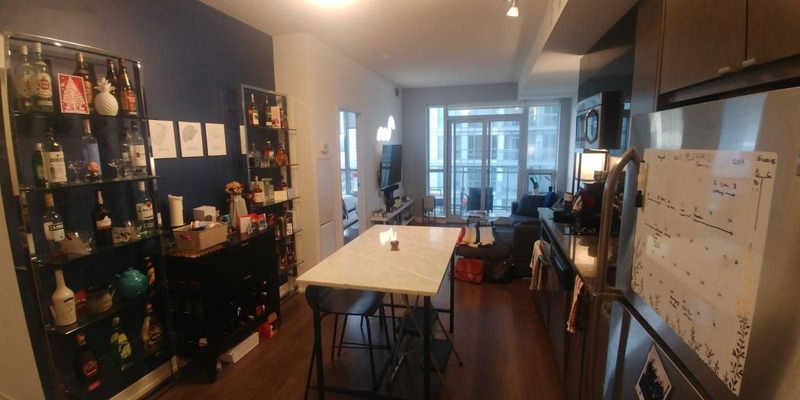 Preview image for 98 Lillian St #1611, Toronto