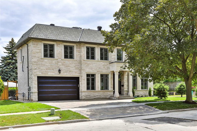 Preview image for 179 Lord Seaton Rd, Toronto