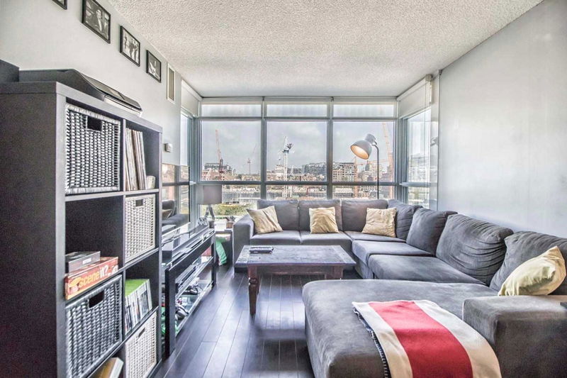 Preview image for 25 Capreol Crt #605, Toronto