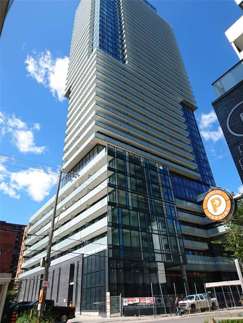 Preview image for 161 Roehampton Ave #515, Toronto