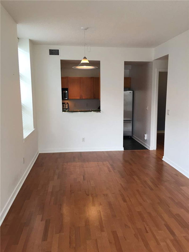 Preview image for 438 Richmond St W #209, Toronto