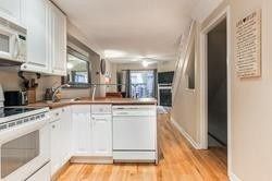 Preview image for 5 Aitken Pl, Toronto