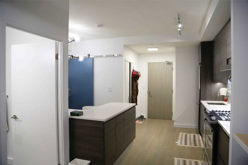 Preview image for 111 Bathurst St #1011, Toronto