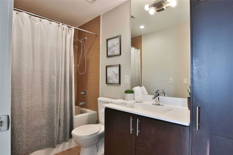 Preview image for 181 Wynford Dr #1506, Toronto