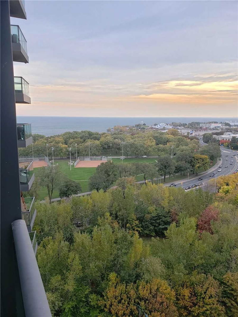 Preview image for 219 Fort York Blvd #1710, Toronto