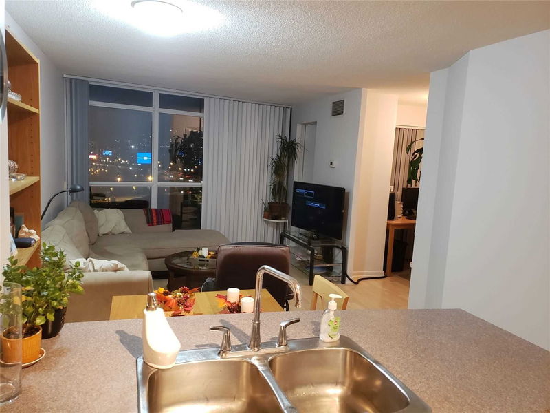 Preview image for 219 Fort York Blvd #1710, Toronto