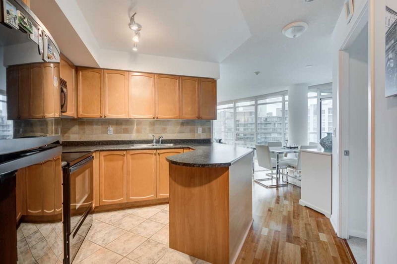 Preview image for 231 Fort York Blvd #1411, Toronto